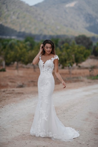Allure Bridals Style #E201 #0 default thumbnail