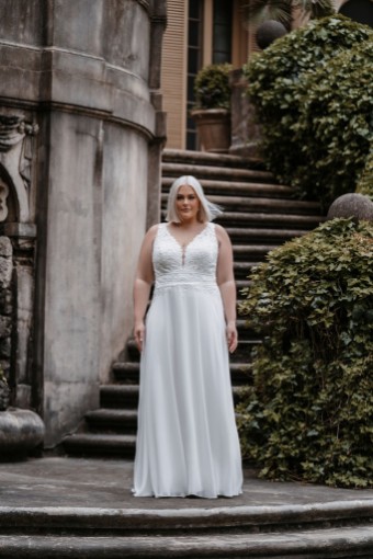 Allure Bridals Style #3454L #1 thumbnail
